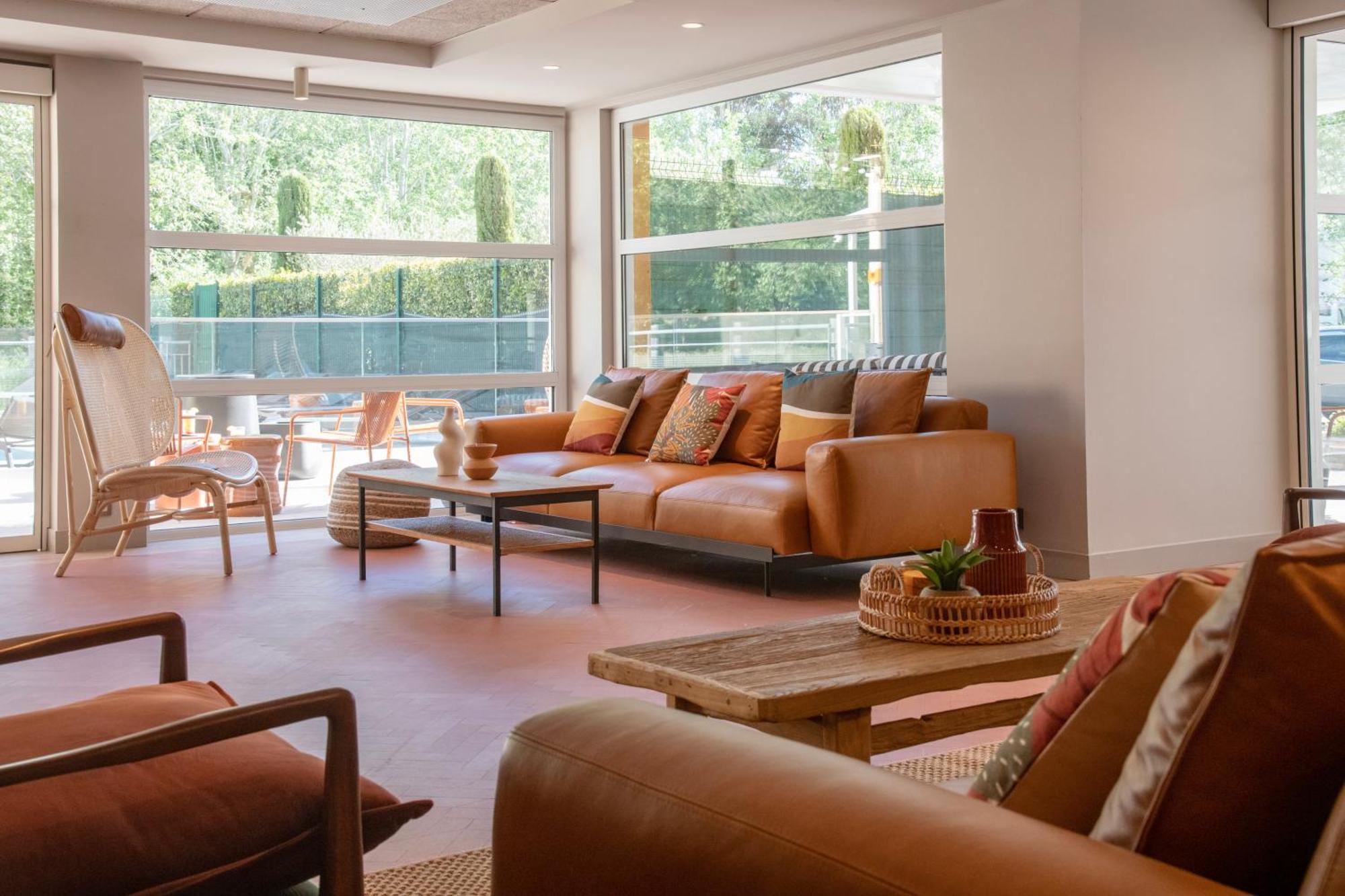 Hotel ibis Golfe de Saint-Tropez Cogolin Exterior foto
