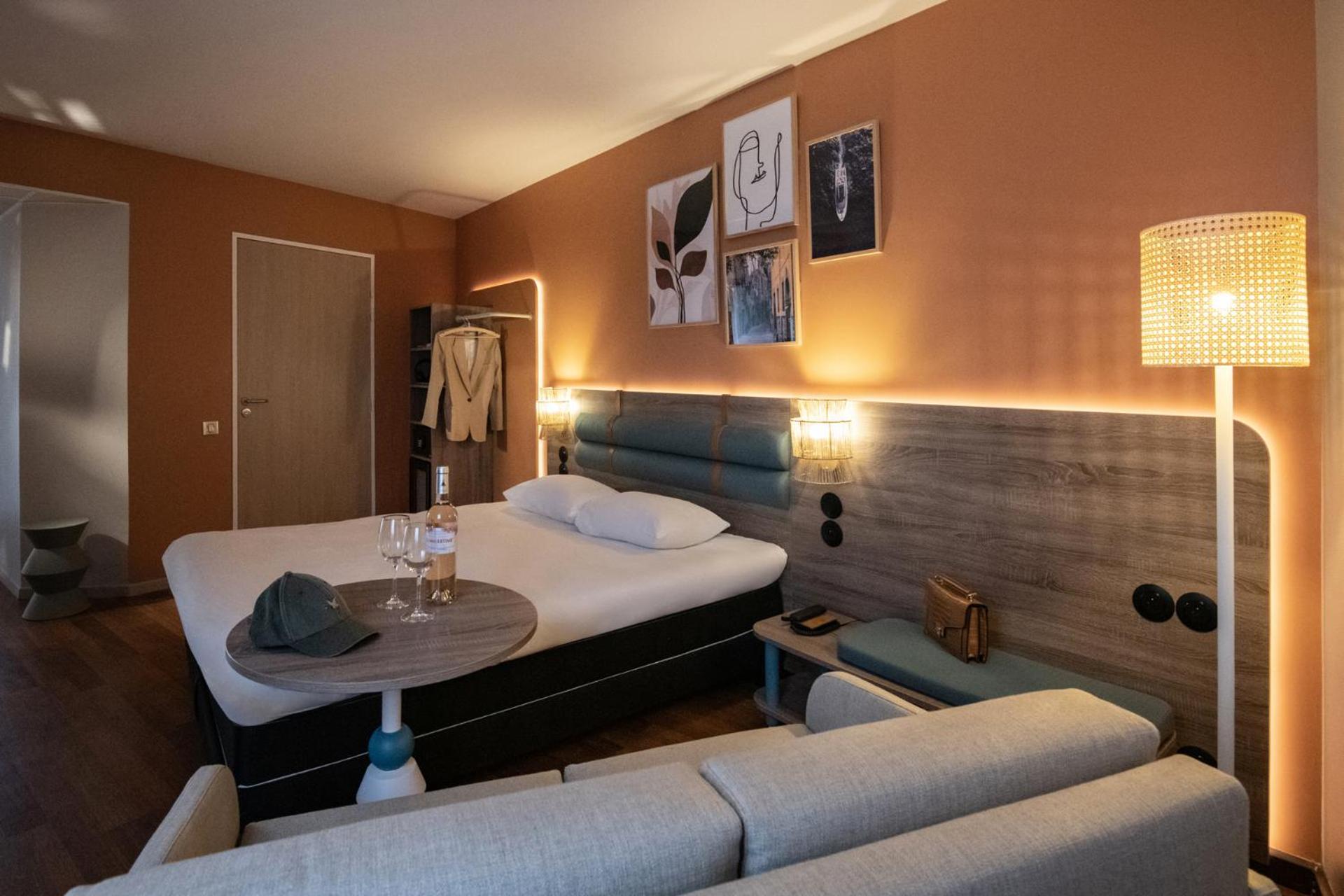 Hotel ibis Golfe de Saint-Tropez Cogolin Exterior foto