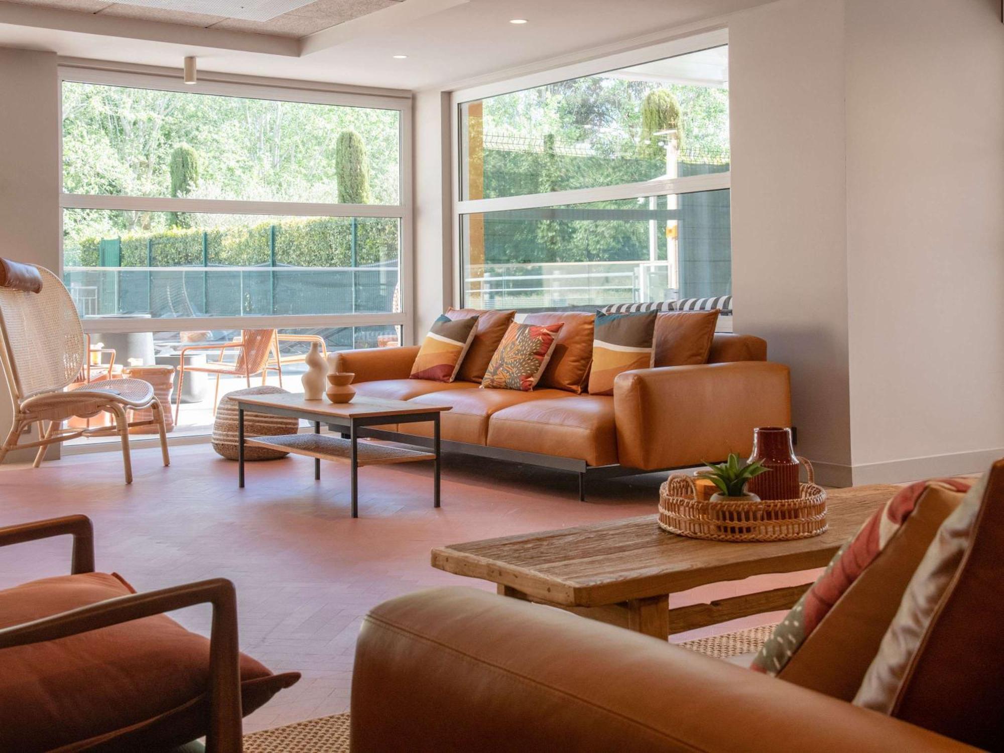 Hotel ibis Golfe de Saint-Tropez Cogolin Exterior foto